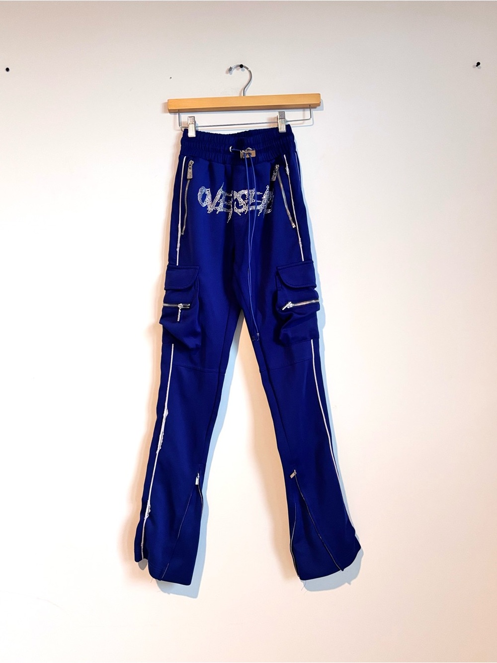 valabasas royal blue rhinestone cargo track pants flared ankle zip size 28